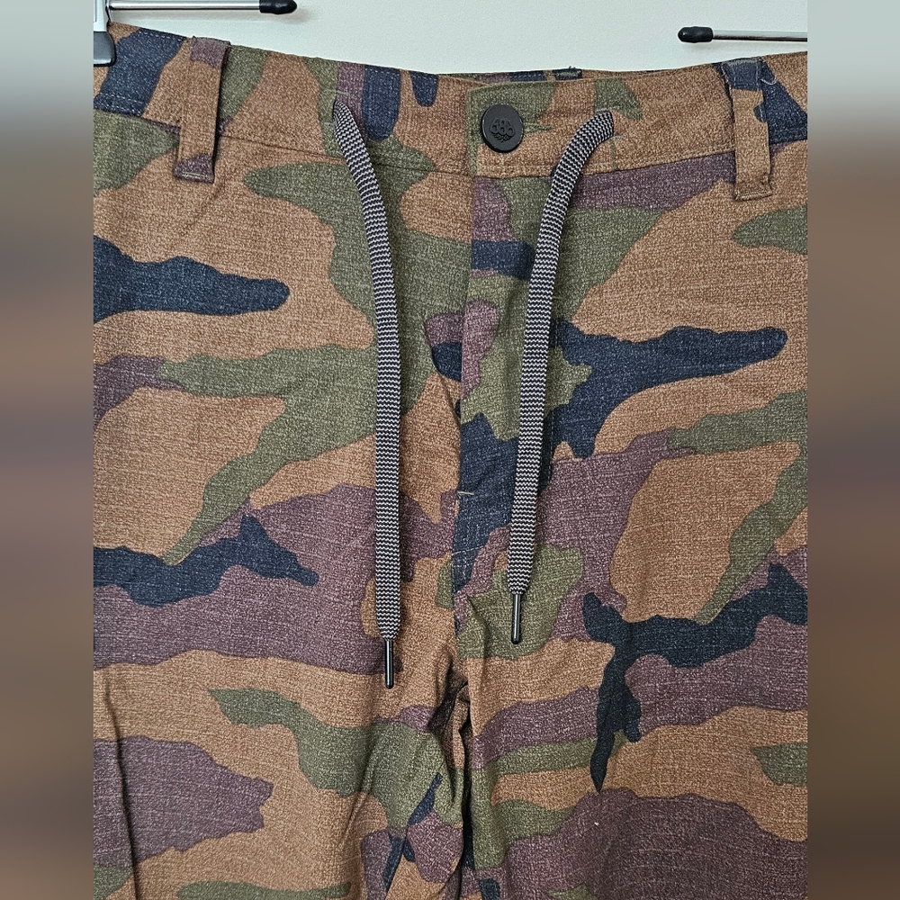 686 Men’s Camo Cargo Pants - Everywhere® Merino-Lined Pant - Picture 3 of 7